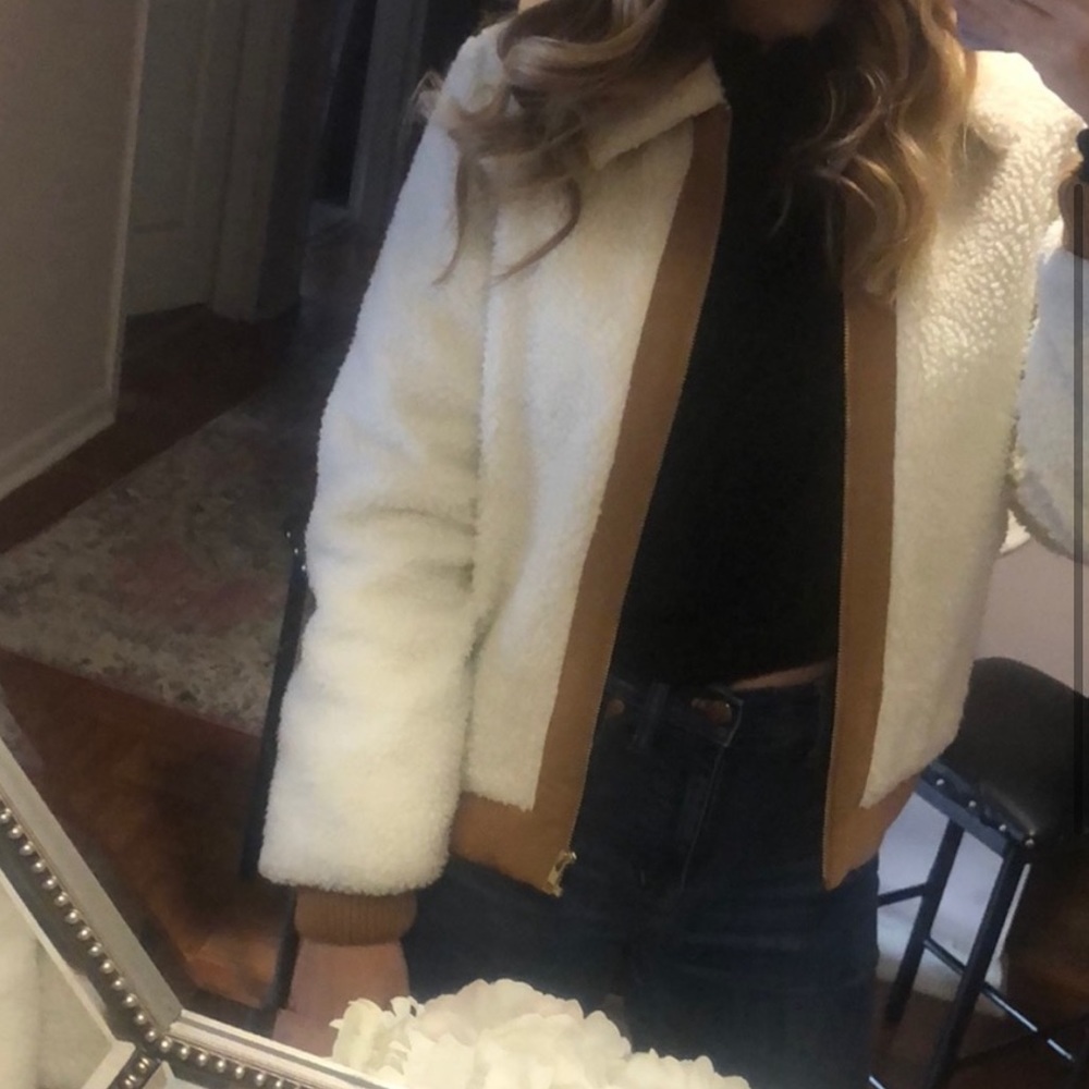 LOVERS + FRIENDS Jacket - Picture 2 of 4